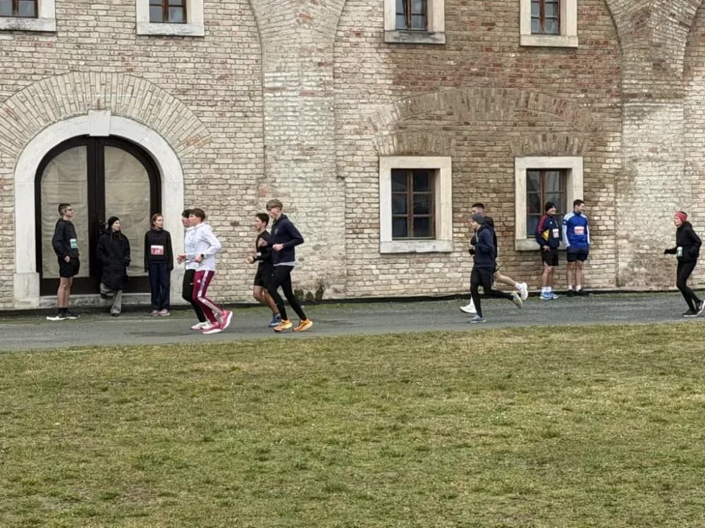 Rekordan odaziv na 9. Slavonskoj trci: gotovo 1.200 natjecatelja u Slavonskom Brodu
