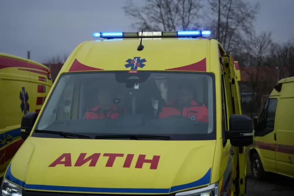 Primopredaja četiri nova vozila za hitnu – snažan iskorak u zdravstvenoj skrbi Brodsko-posavske županije