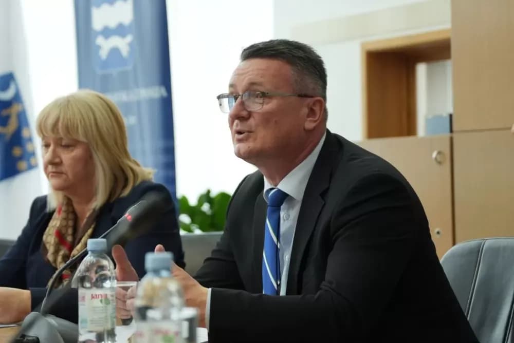 Brodsko-posavska županija ulaže u budućnost kulture: 56 novih ugovora za kulturne projekte