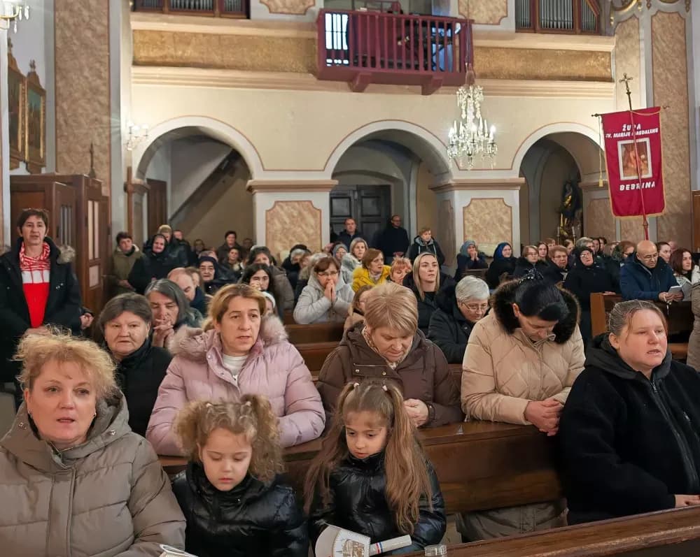 Blagdan Gospe Lurdske svečano proslavljen u župi Bebrina