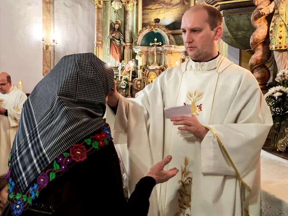 Blagdan Gospe Lurdske svečano proslavljen u župi Bebrina