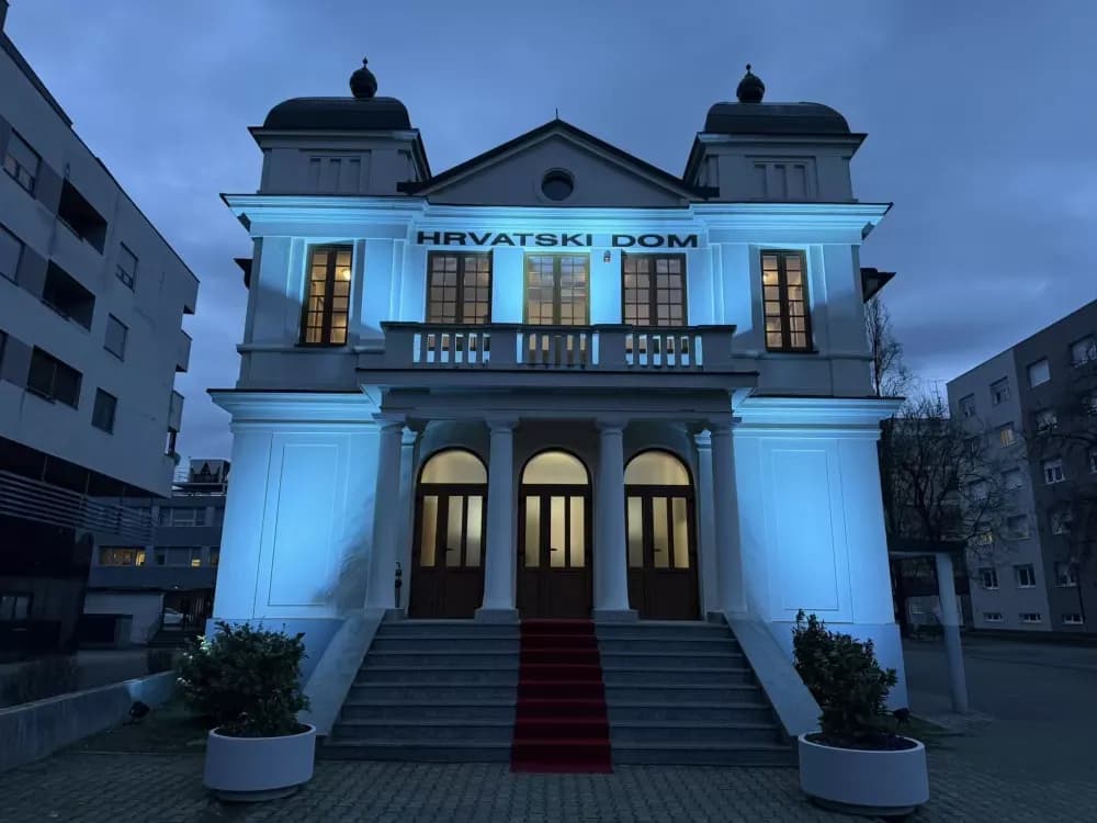 Stoljetni Hrvatski dom zasjao u novom ruhu