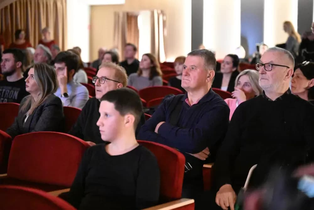 Stoljetni Hrvatski dom zasjao u novom ruhu