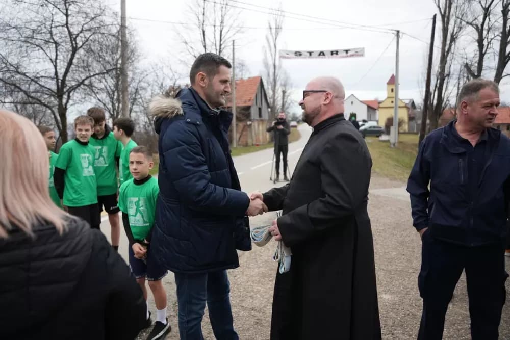 U znak sjećanja na Sibinjske žrtve – nogomet, biciklijada i polumaraton