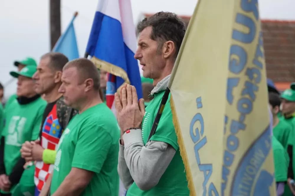 U znak sjećanja na Sibinjske žrtve – nogomet, biciklijada i polumaraton