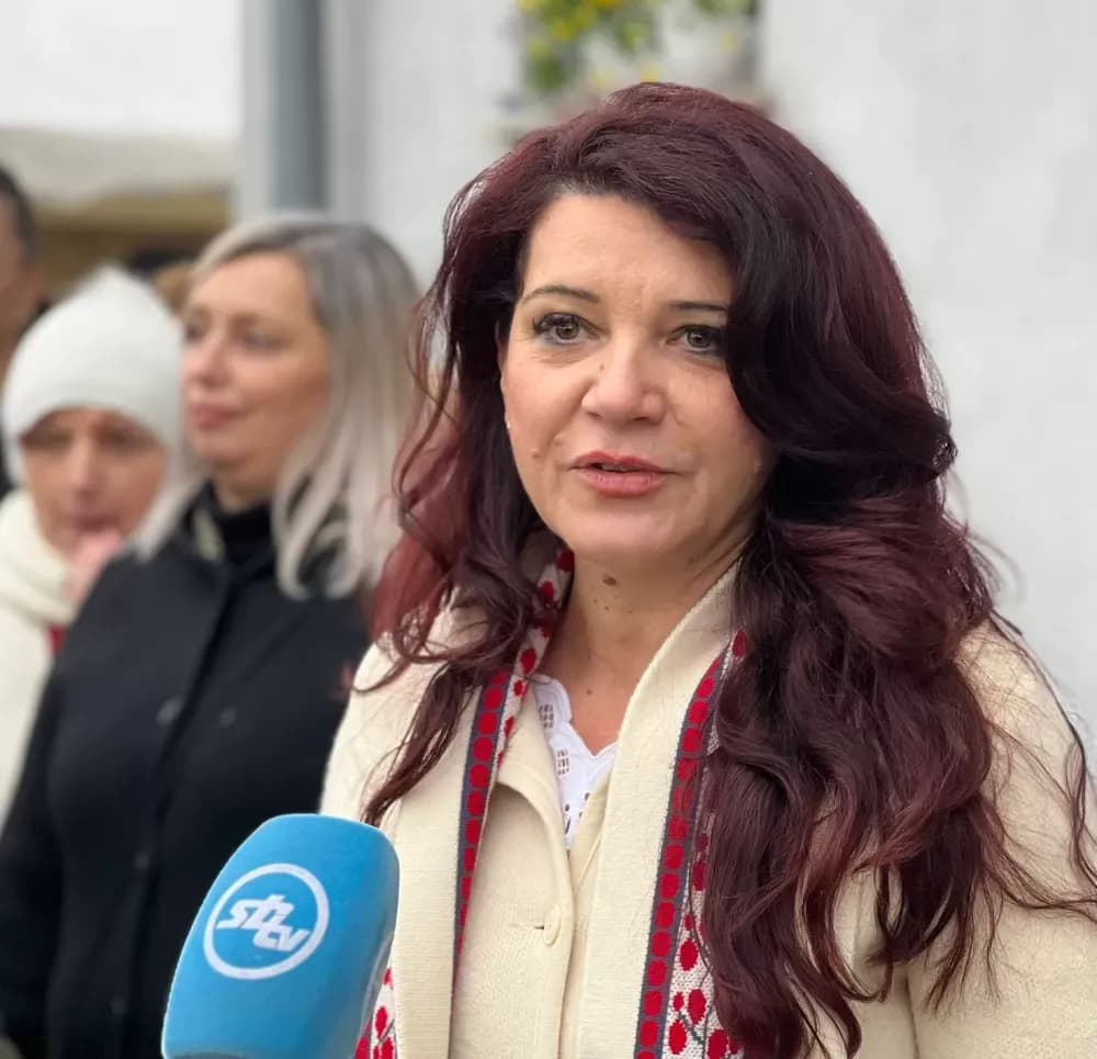 20. POKLADNO JAHANJE U RUŠČICI - Više od 50 pokladnih konjanika projahalo ruščičkim šorovima