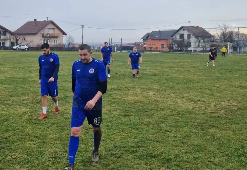Nastavljena tradicija nogometnih susreta veterana Općine Sibinj i veterana NK Trilj