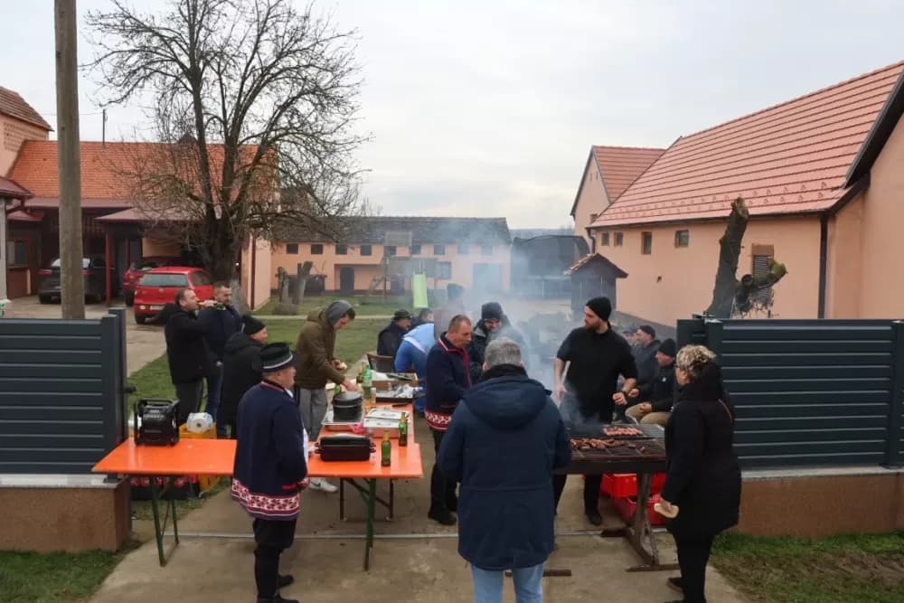 Pokladna povorka i ove godine puna iznenađenja u Donjoj Bebrini