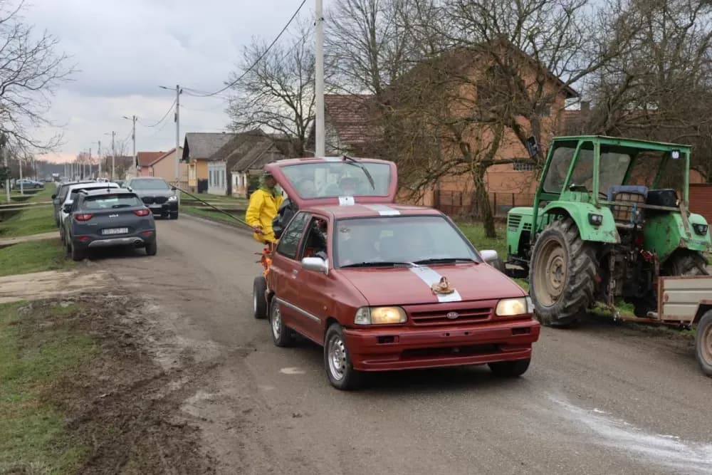Pokladna povorka i ove godine puna iznenađenja u Donjoj Bebrini