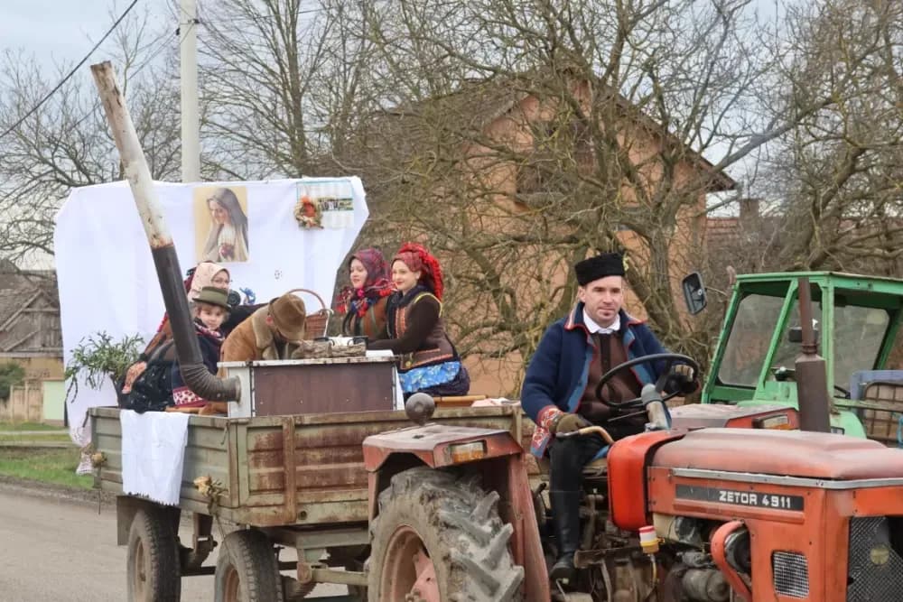 Pokladna povorka i ove godine puna iznenađenja u Donjoj Bebrini