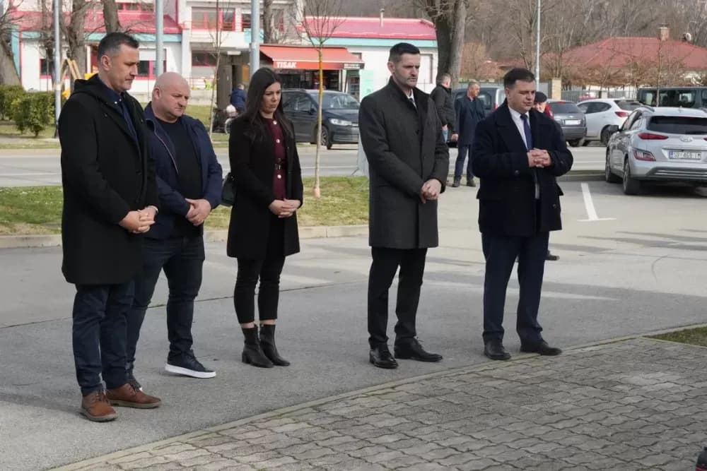 Svečano i dostojanstveno u Sibinju: Odana počast žrtvama i obilježen Dan općine