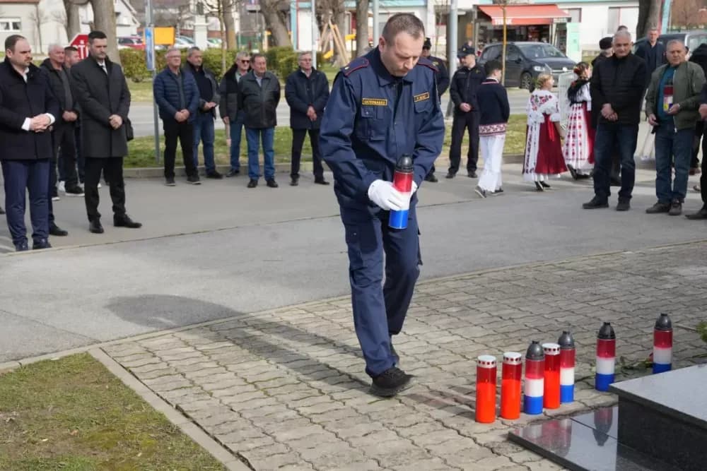 Svečano i dostojanstveno u Sibinju: Odana počast žrtvama i obilježen Dan općine