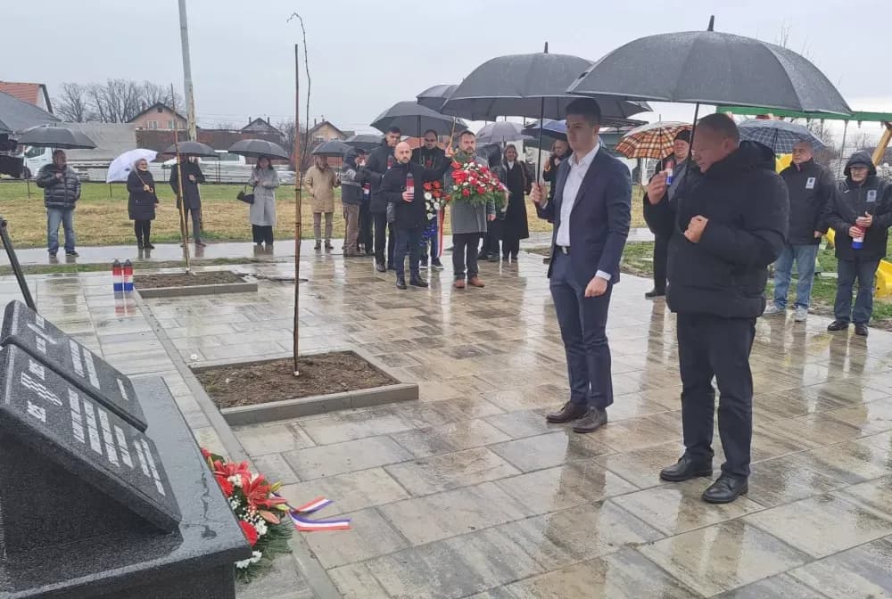Gornja Vrba i Klakar odali počast žrtvama iz 1935.: ʼSloboda i državnost nisu dar, nego izborena vrijednostʼ