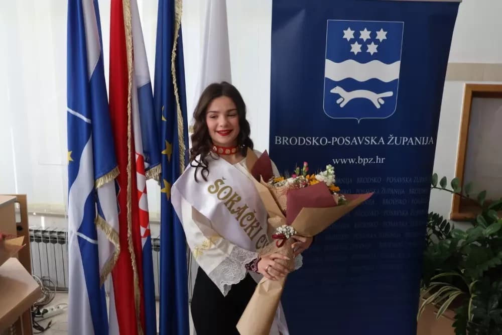 Nagrađene Šokice i snaše na prijemu kod župana Marušića: Nekog odgojiti u duhu da čuva kulturu i tradiciju je nešto veliko