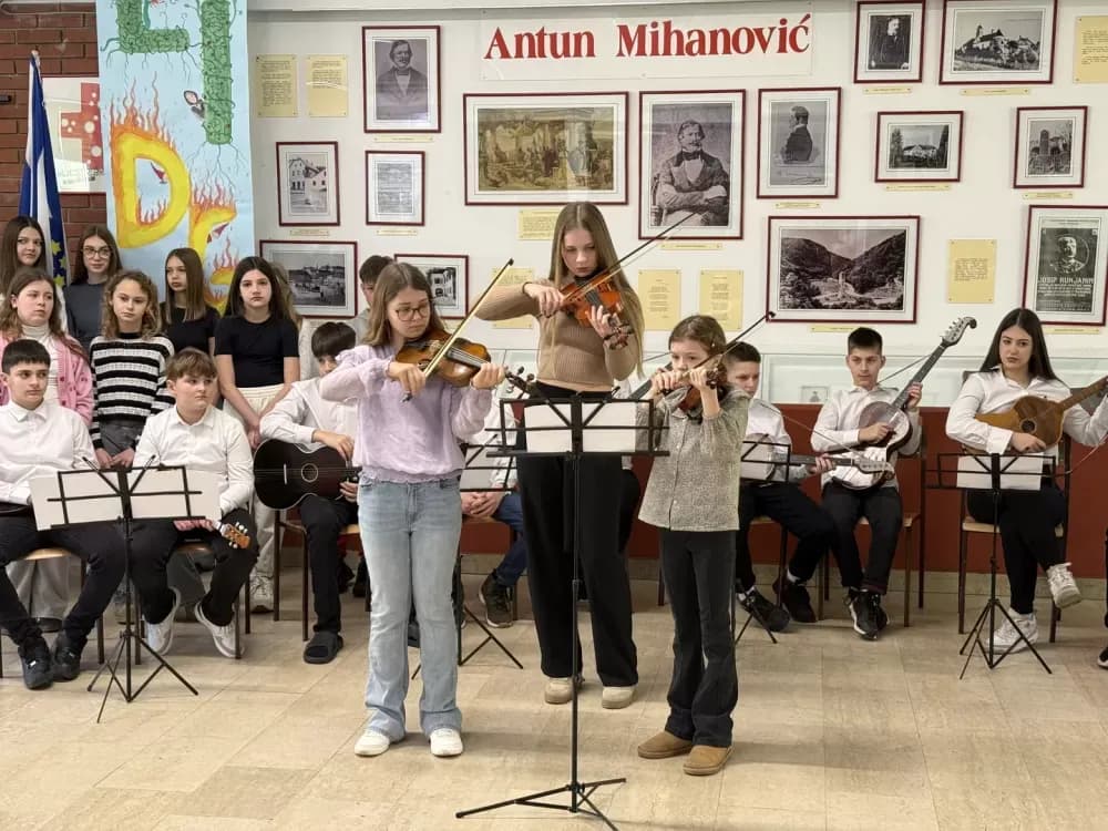 Mladi kreativci zablistali na LiDraNu u Slavonskom Brodu