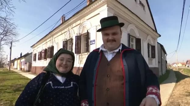 Svake nedjelje u nošnjama: Mladi supružnici koji vraćaju duh prošlih vremena