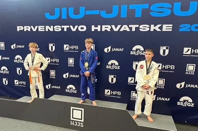 Načelnik Daniel Grgić primio mlade obitelji i sportaše: ʼDjeca su naša budućnost i najveće bogatstvoʼ