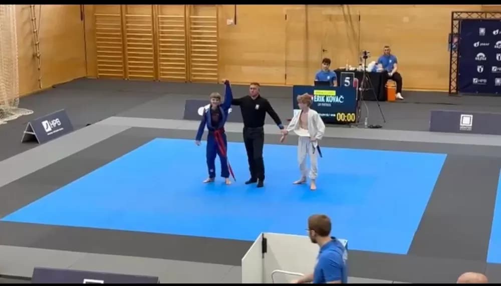 Načelnik Daniel Grgić primio mlade obitelji i sportaše: ʼDjeca su naša budućnost i najveće bogatstvoʼ