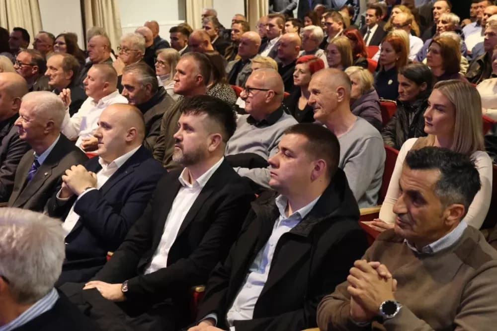 Proslavljena 36. obljetnica brodsko-posavskog HDZ-a