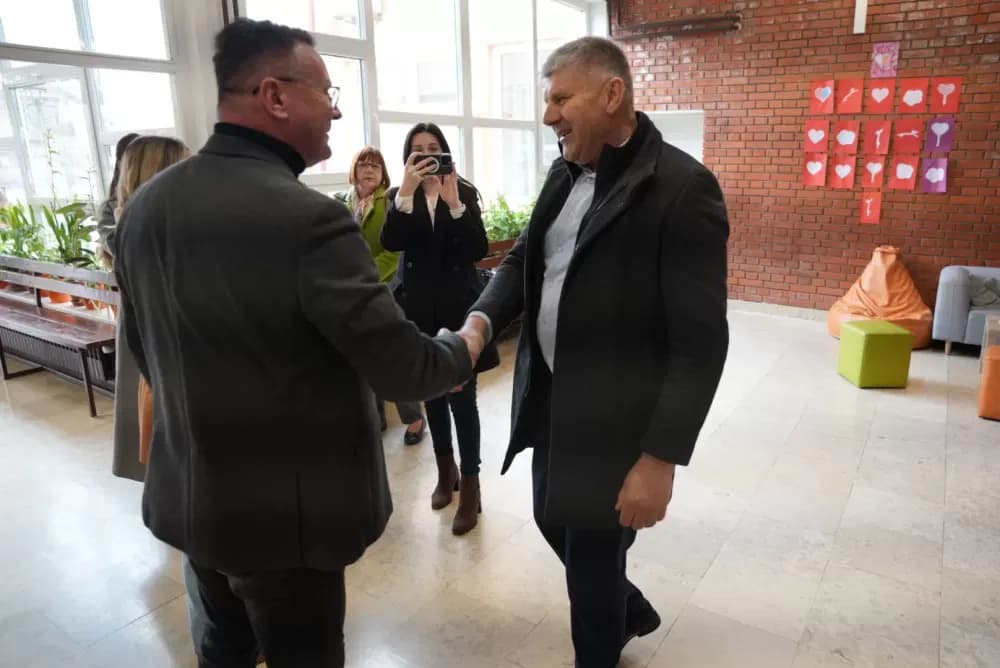 Povijesna ulaganja u obrazovanje: OŠ ʼStjepan Radićʼ u Oprisavcima dobiva nove učionice i prelazi na jednosmjenski rad