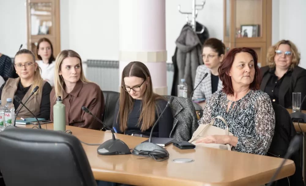 Nasilje nad djecom u fokusu: Stručnjaci pozivaju na jaču prevenci
