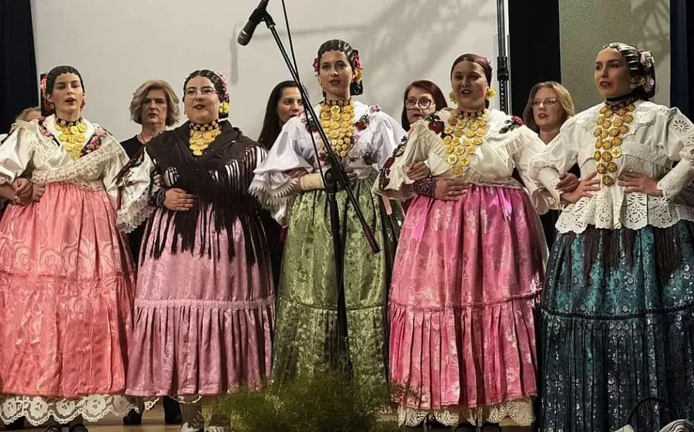 Sibinjci pokazali zašto su jedno od najboljih folklornih društava