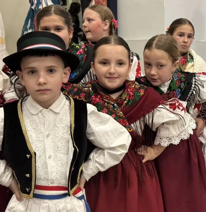 Sibinjci pokazali zašto su jedno od najboljih folklornih društava