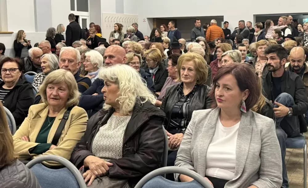 Sibinjci pokazali zašto su jedno od najboljih folklornih društava