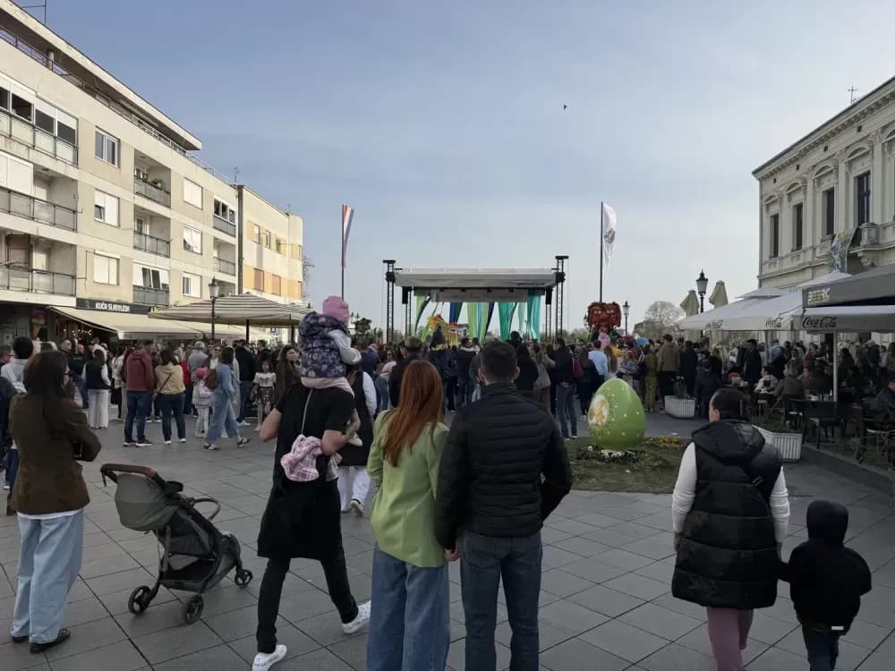 Smjena vlasti u Slavonskom Brodu, ključeve grada preuzeli najmlađi