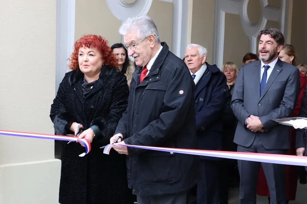 Svečano otvorena zgrada Gradskog društva Crvenog križa Slavonski Brod