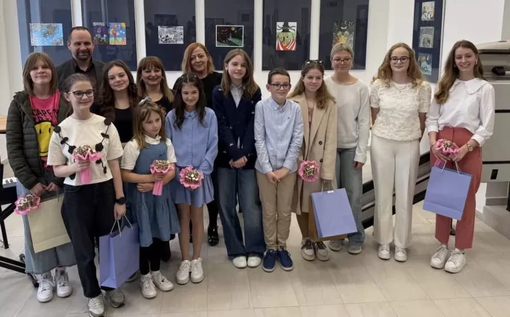 Nagrade učenicima za najbolje likovne i literarne radove iz Svijeta bajki