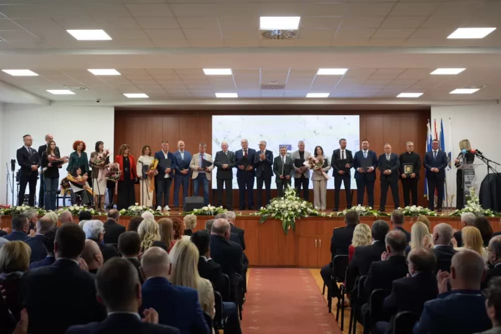 Tko su ovogodišnji dobitnici priznanja povodom Dana Brodsko-posavske županije