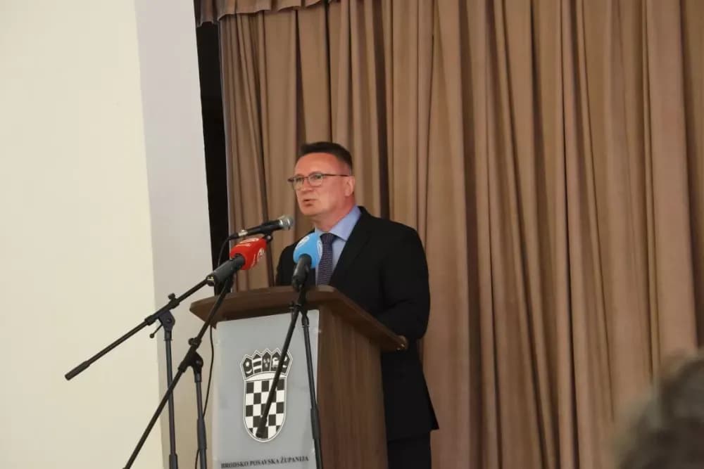 Svečana sjednica u prigodi Dana općine: Općina Oriovac nije samo točkica na karti, već mjesto bogate povijesti, vrijednih ljudi i snažnog razvoja