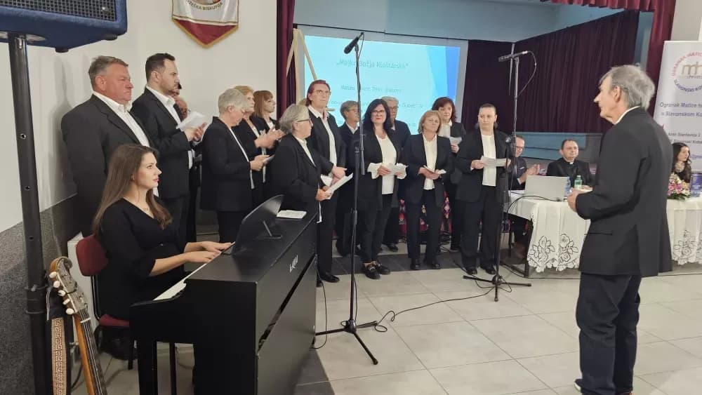 Velika priča iz malog mjesta: 850 godina svetišta u jednoj knjizi