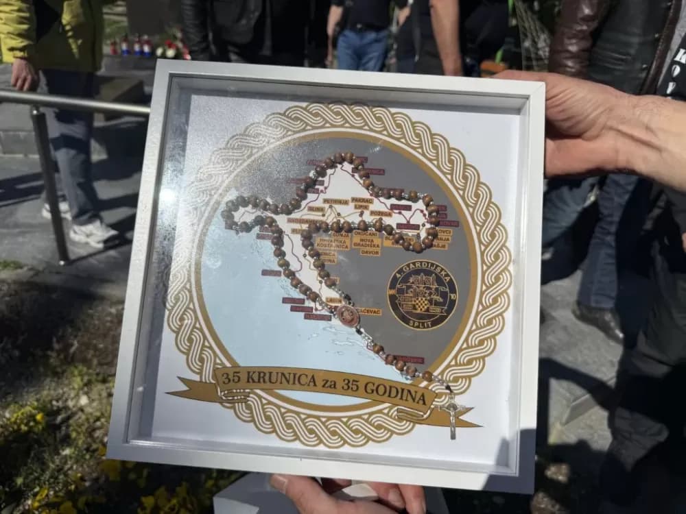 Hodočasnička vožnja s porukom: Slavonski Brod dočekao Moto klub 4. gardijske brigade