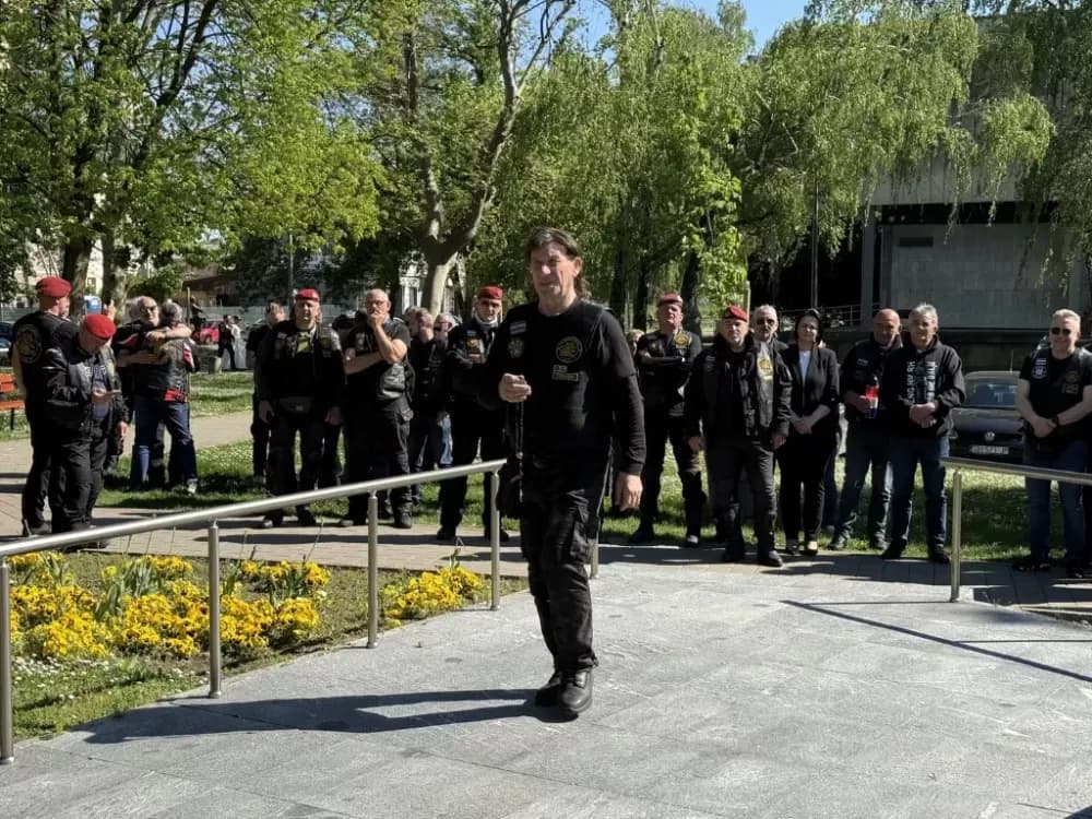 Hodočasnička vožnja s porukom: Slavonski Brod dočekao Moto klub 4. gardijske brigade