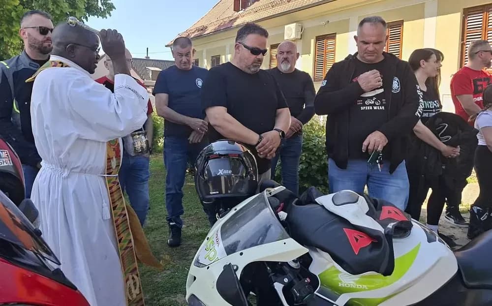 Blagoslov motociklista u Podvinju i molitva za postojanu sigurnost na svakom putu