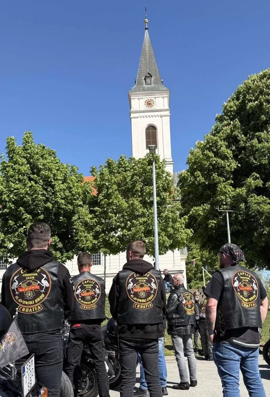 Blagoslov motociklista u Podvinju i molitva za postojanu sigurnost na svakom putu