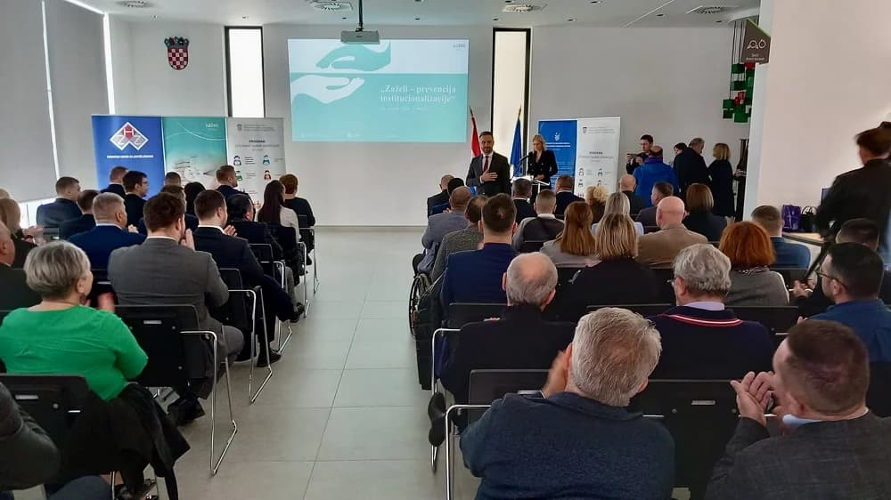 Svečano uručen Ugovor o dodjeli bespovratnih sredstava u sklopu projekta „Zaposlena“ faza IV