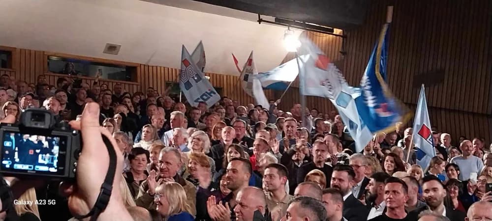 Plenković svojim dolaskom u Sl. Brod počastio HDZ