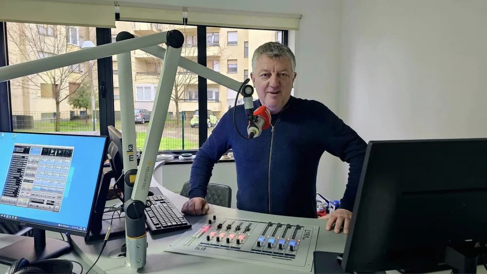 Od jutros svoje slušatelje Radio Slavonija budi iz novog studija sa nove lokacije