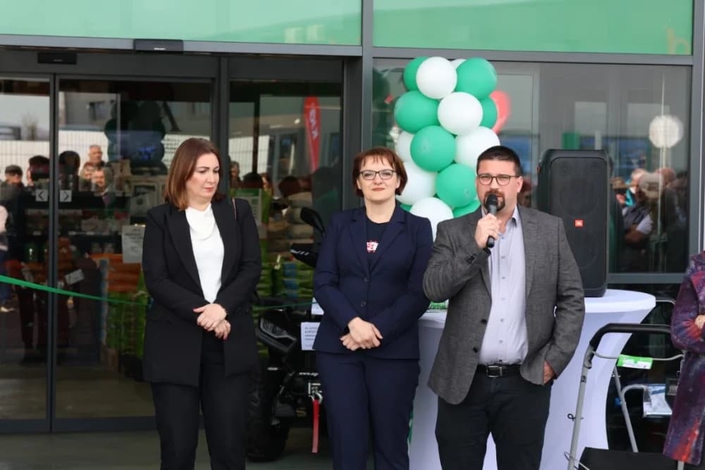Agronom u Pleternici otvorio svoj 80. Agro centar: „Uložili smo više od 10 milijuna eura u ovu investiciju“