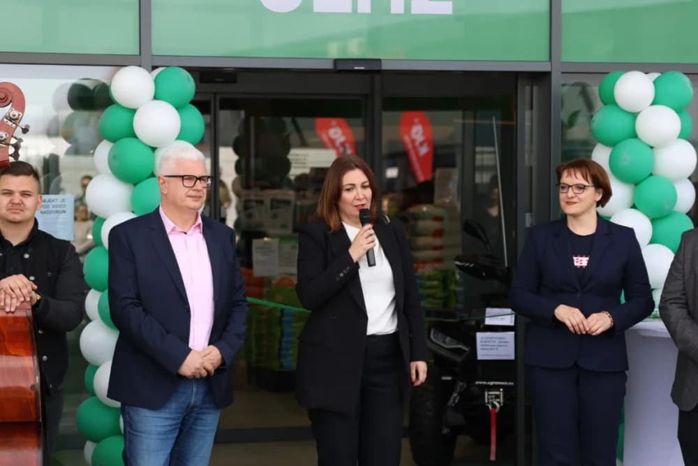 Agronom u Pleternici otvorio svoj 80. Agro centar: „Uložili smo više od 10 milijuna eura u ovu investiciju“