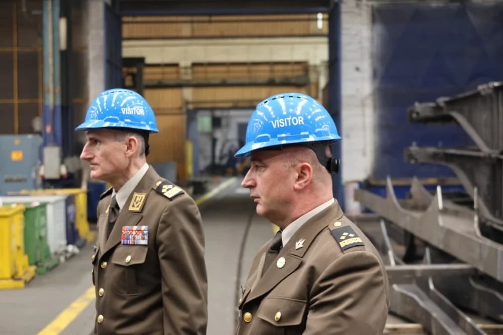 Obnavlja se u Đuri Đakoviću osam vozila Bradley za HV: ʼZnačajno osnažujemo sposobnosti Hrvatske vojskeʼ