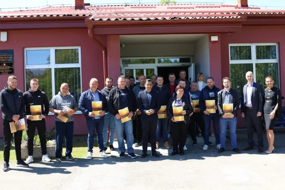 Veliki dan za općinu Klakar – uručeni ugovori o zakupu poljoprivrednog zemljišta: „Unatoč brojnim prijavama utvrđeno je da nije bilo nezakonitosti u provedenom postupku