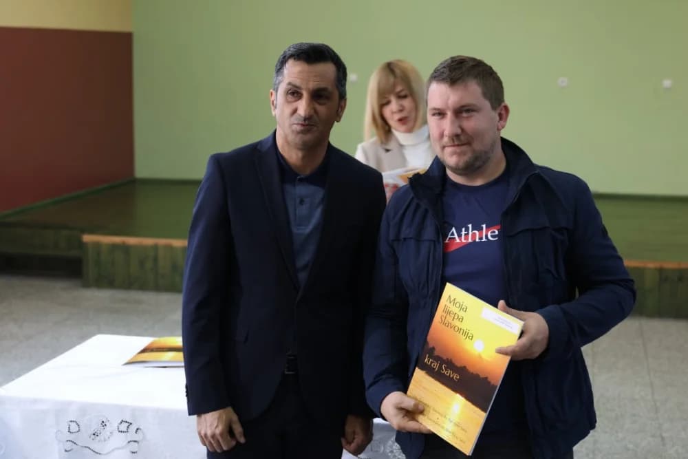 Veliki dan za općinu Klakar – uručeni ugovori o zakupu poljoprivrednog zemljišta: „Unatoč brojnim prijavama utvrđeno je da nije bilo nezakonitosti u provedenom postupku