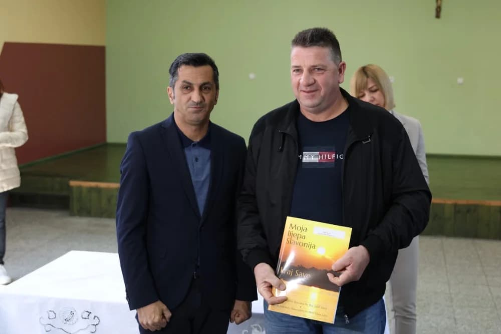 Veliki dan za općinu Klakar – uručeni ugovori o zakupu poljoprivrednog zemljišta: „Unatoč brojnim prijavama utvrđeno je da nije bilo nezakonitosti u provedenom postupku