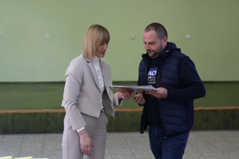 Veliki dan za općinu Klakar – uručeni ugovori o zakupu poljoprivrednog zemljišta: „Unatoč brojnim prijavama utvrđeno je da nije bilo nezakonitosti u provedenom postupku