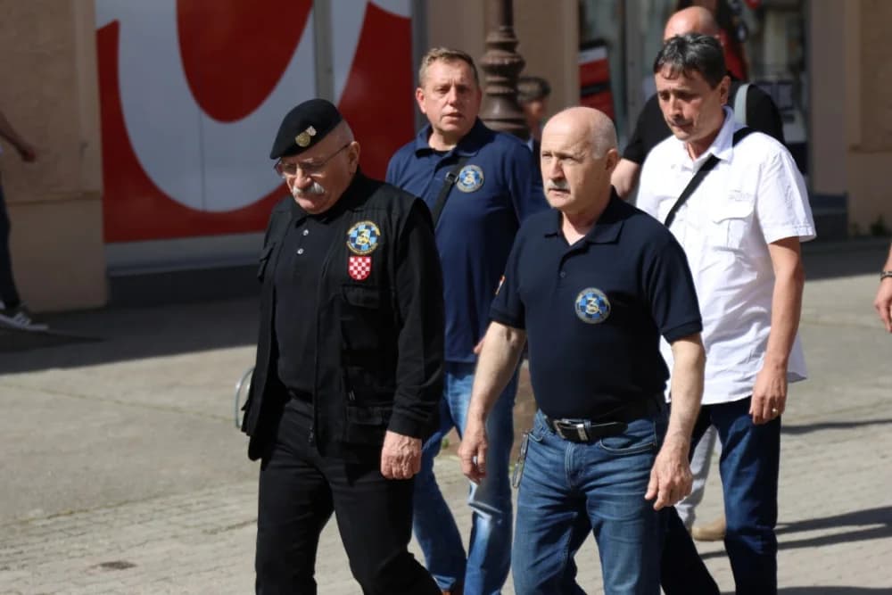 (VELIKA FOTOGALERIJA) 33. obljetnica obilježavanja osnutka 3. gardijske brigade “Kune” u Novoj Gradiški