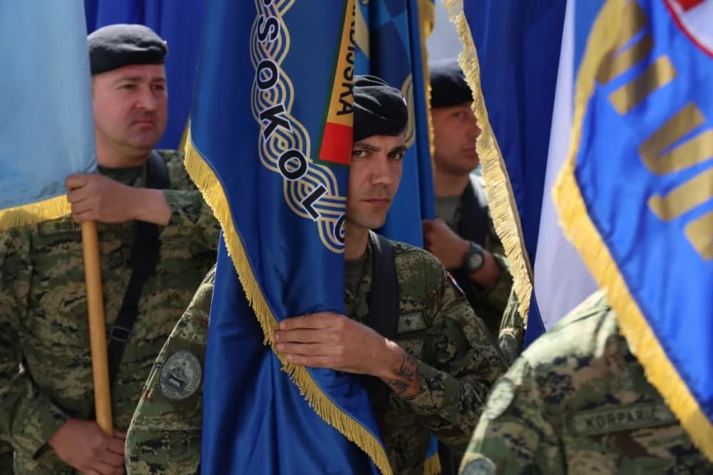 (VELIKA FOTOGALERIJA) 33. obljetnica obilježavanja osnutka 3. gardijske brigade “Kune” u Novoj Gradiški